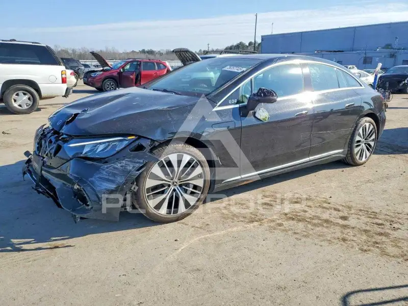 2025 Mercedes Benz EQE photo
