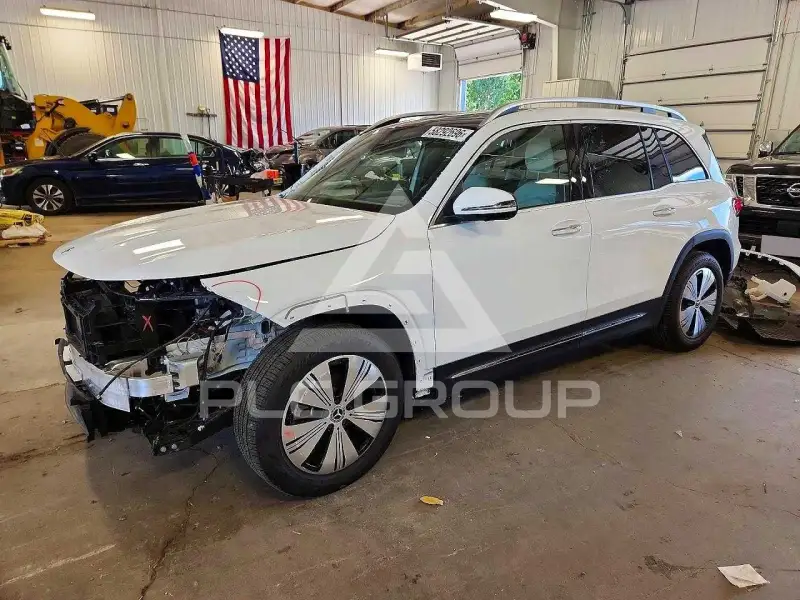 2025 Mercedes Benz EQB фото