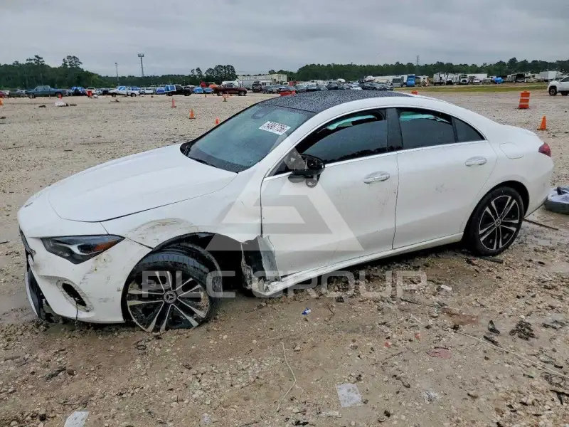 2025 Mercedes Benz CLA-Class фото