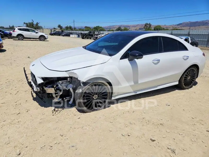 2025 Mercedes Benz CLA-Class фото
