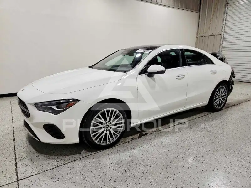 2025 Mercedes Benz CLA-Class фото