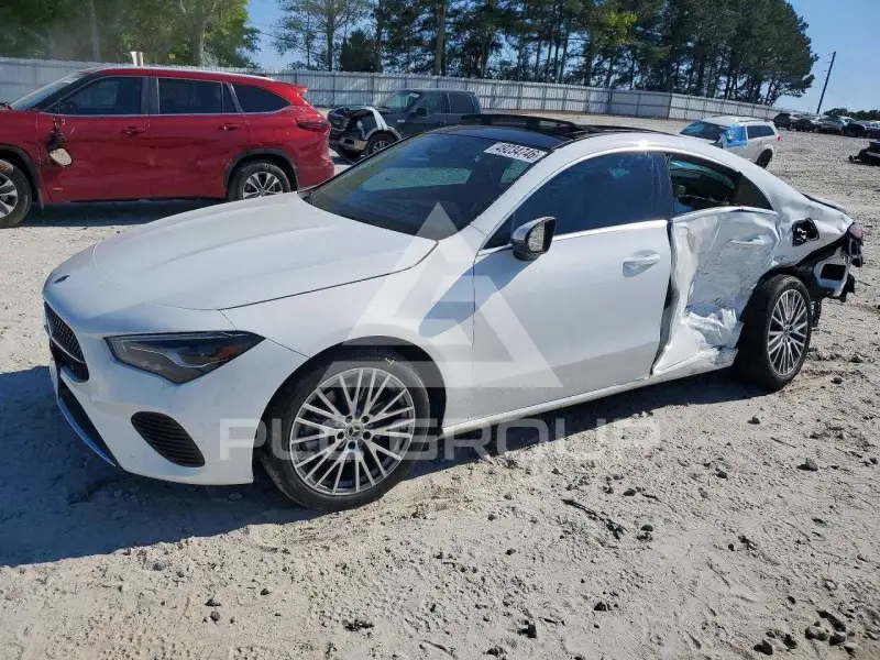 2025 Mercedes Benz CLA-Class фото