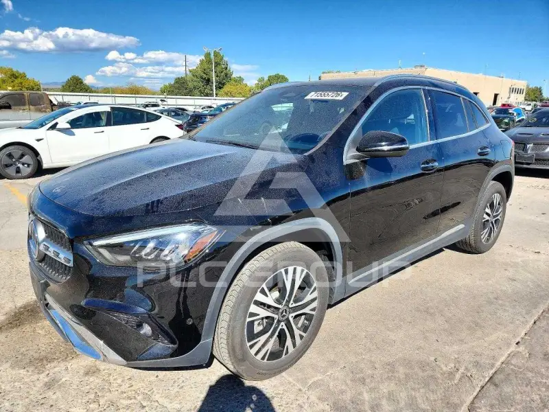 2025 Mercedes Benz GLA-Class фото