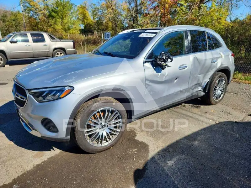 2025 Mercedes Benz GLC-Class фото