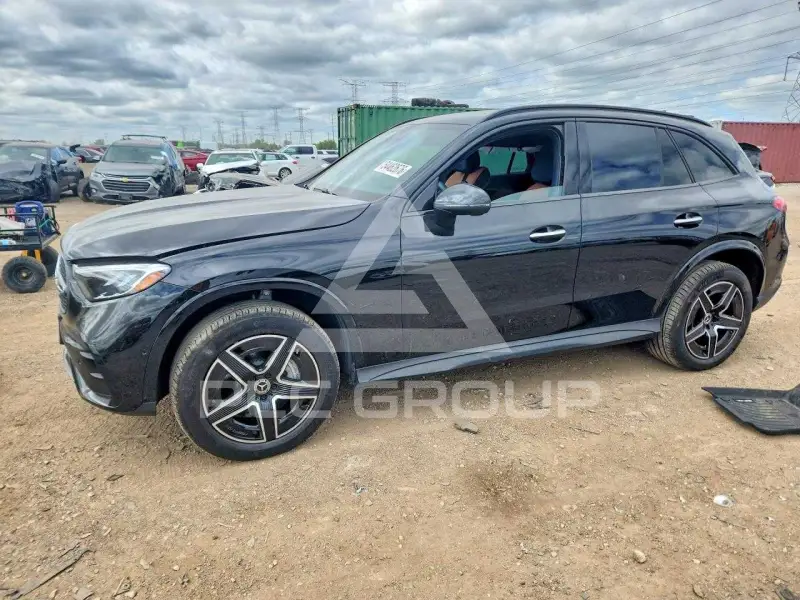2025 Mercedes Benz GLC-Class фото
