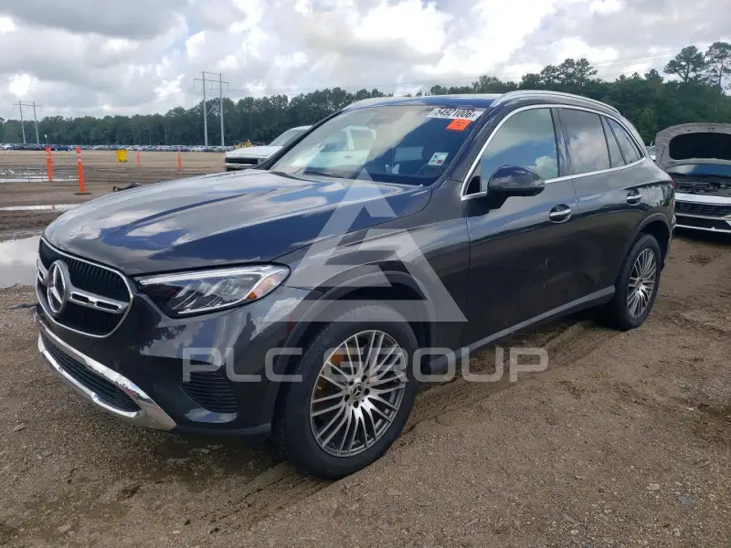 2025 Mercedes Benz GLC-Class фото
