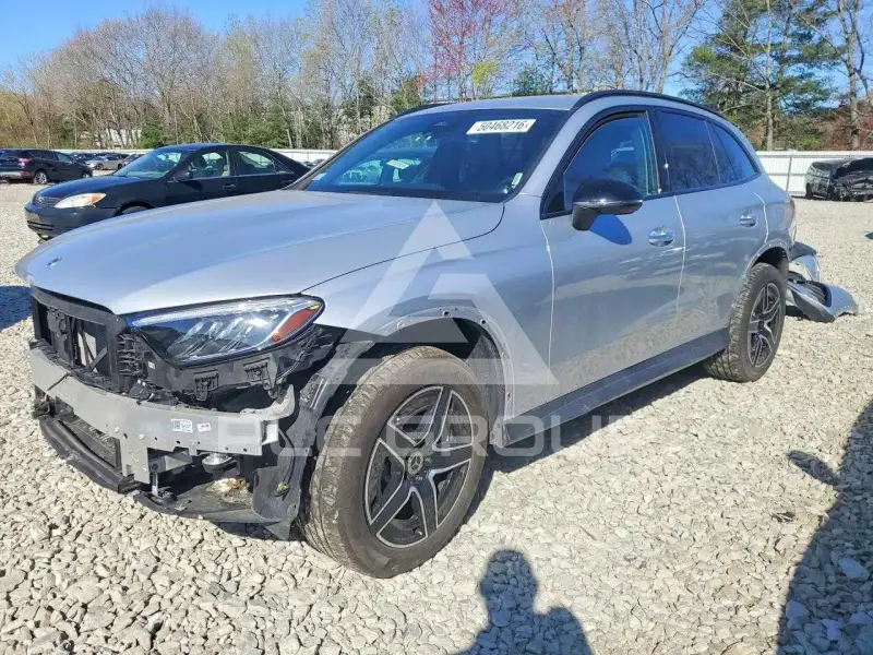 2025 Mercedes Benz GLC-Class фото