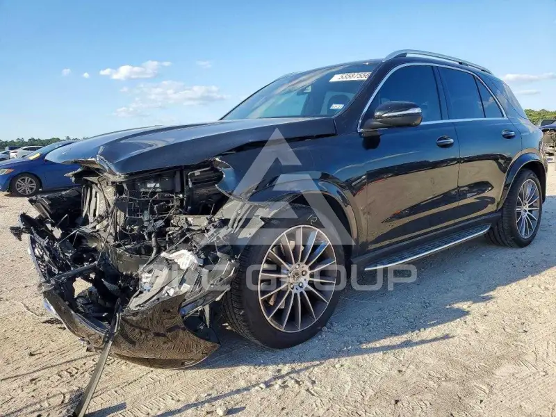 2025 Mercedes Benz GLE-Class photo