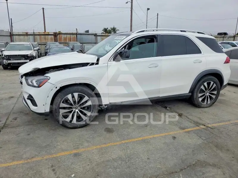 2025 Mercedes Benz GLE-Class фото