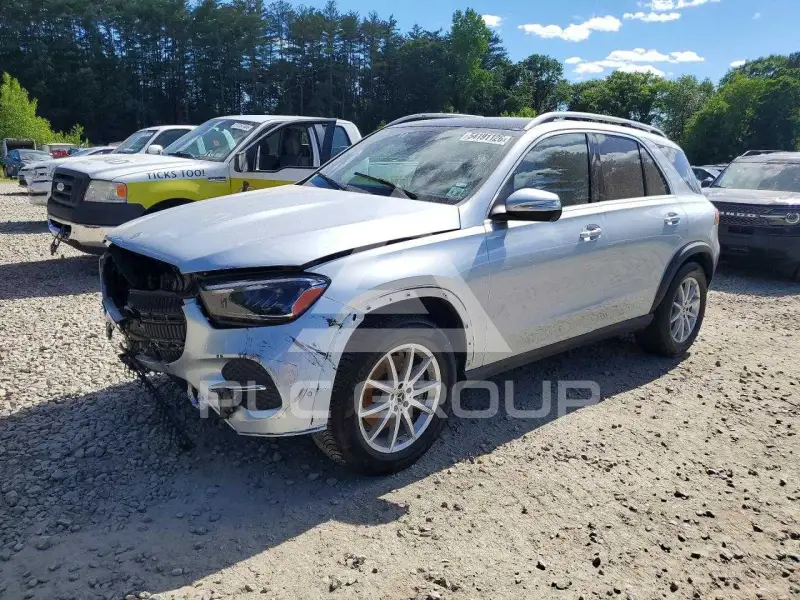 2025 Mercedes Benz GLE-Class photo