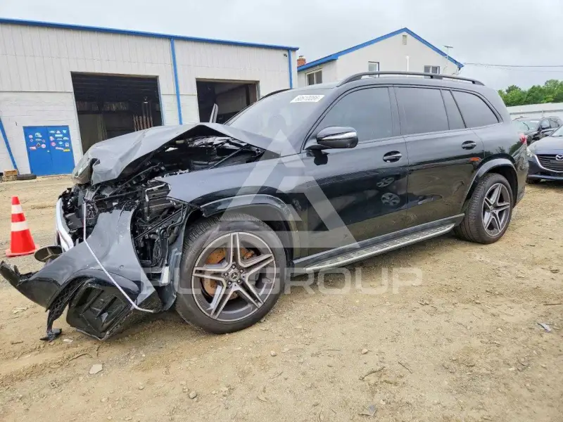 2025 Mercedes Benz GLS-Class фото