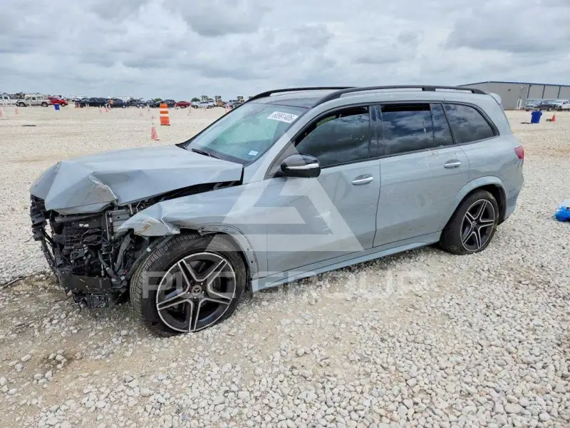 2025 Mercedes Benz GLS-Class photo