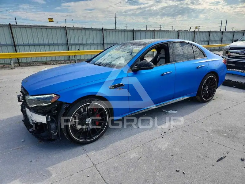 2025 Mercedes Benz E-Class фото