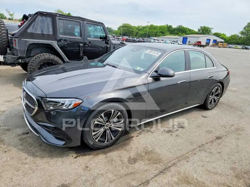 2025 Mercedes Benz E-Class фото