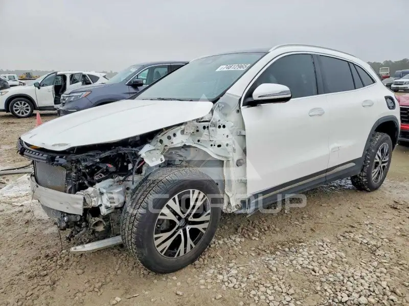 2025 Mercedes Benz GLA-Class фото