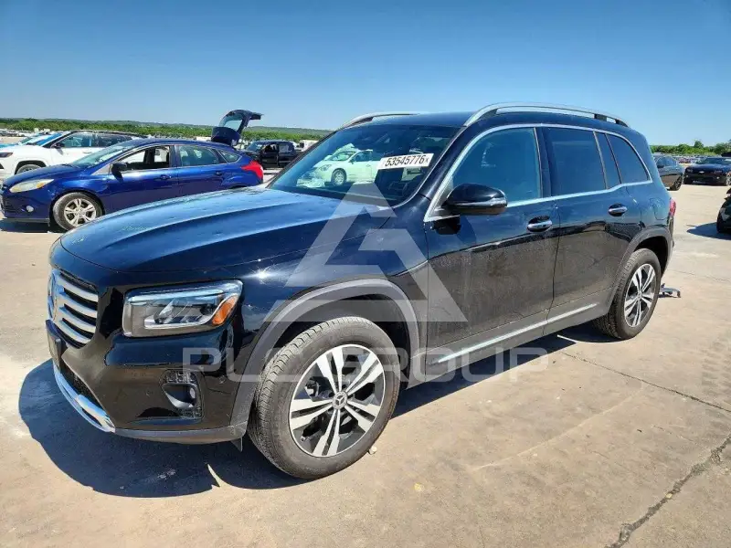 2025 Mercedes Benz GLB фото