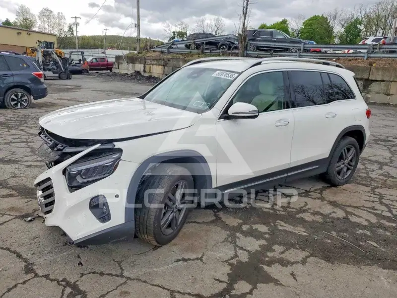 2025 Mercedes Benz GLB фото