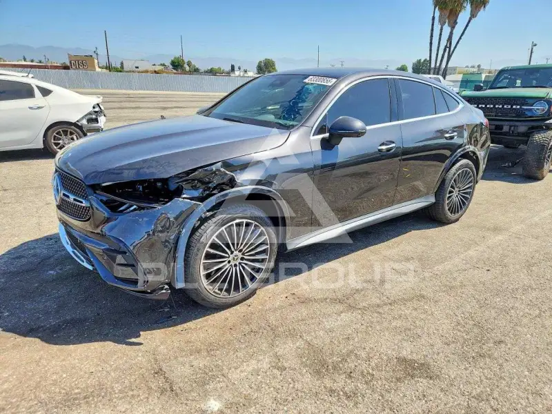 2025 Mercedes Benz GLC-Class фото