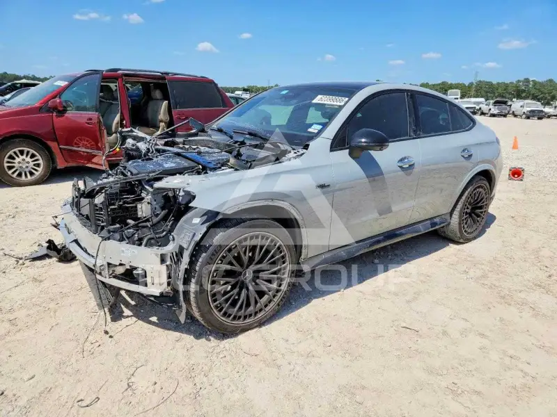 2025 Mercedes Benz GLC-Class фото