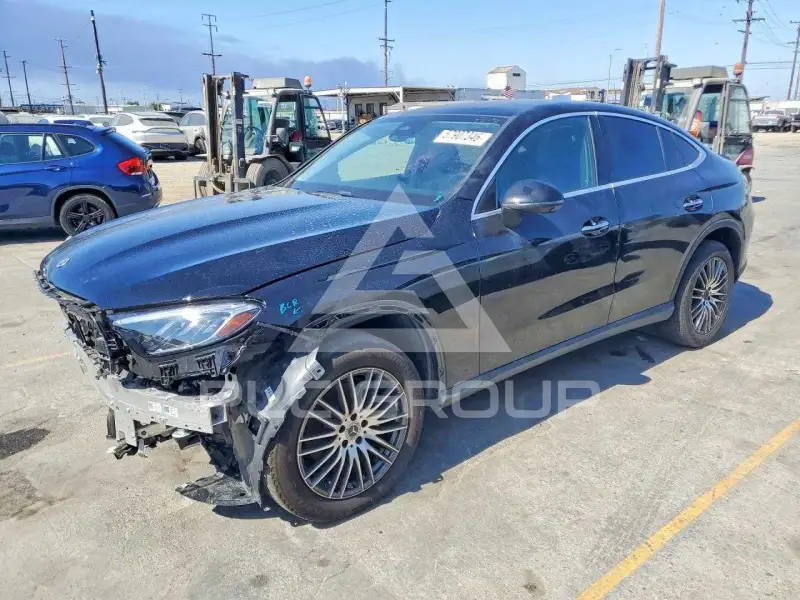 2025 Mercedes Benz GLC-Class фото
