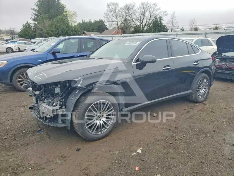 2025 Mercedes Benz GLC-Class фото