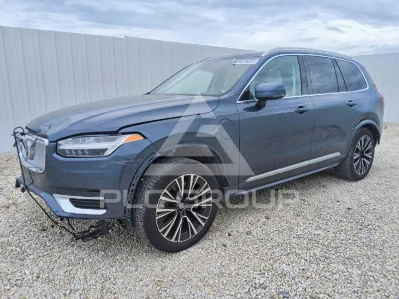 2025 Volvo XC90 фото