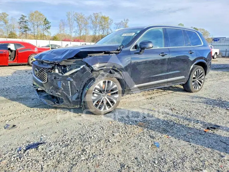 2025 Volvo XC90 фото