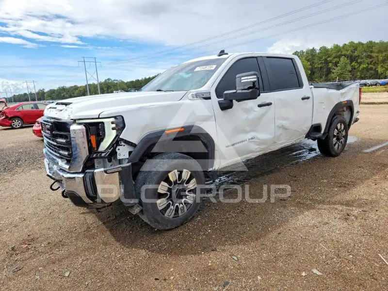 2025 GMC Sierra photo