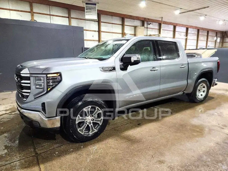 2025 GMC Sierra photo