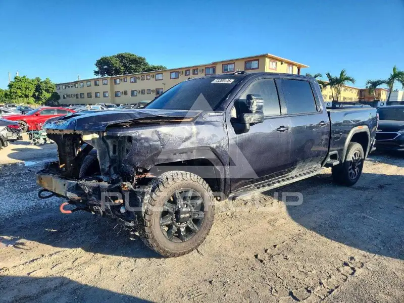 2025 GMC Sierra photo