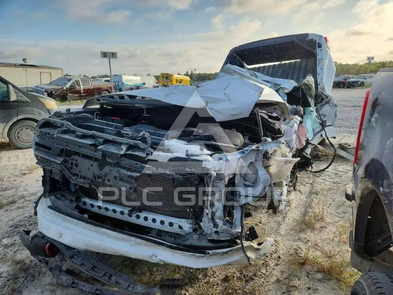 2025 GMC Sierra photo