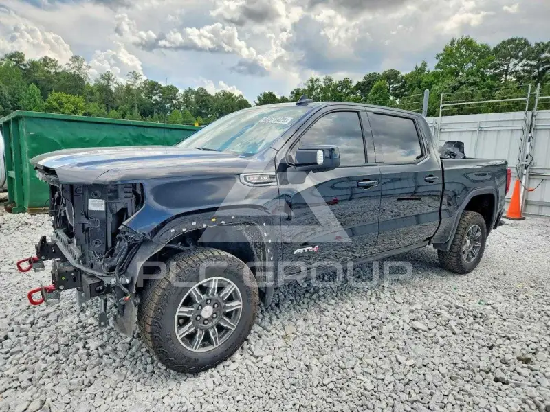 2025 GMC Sierra photo