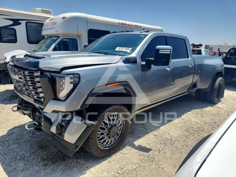 2025 GMC Sierra photo