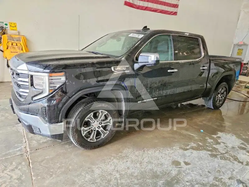 2025 GMC Sierra photo