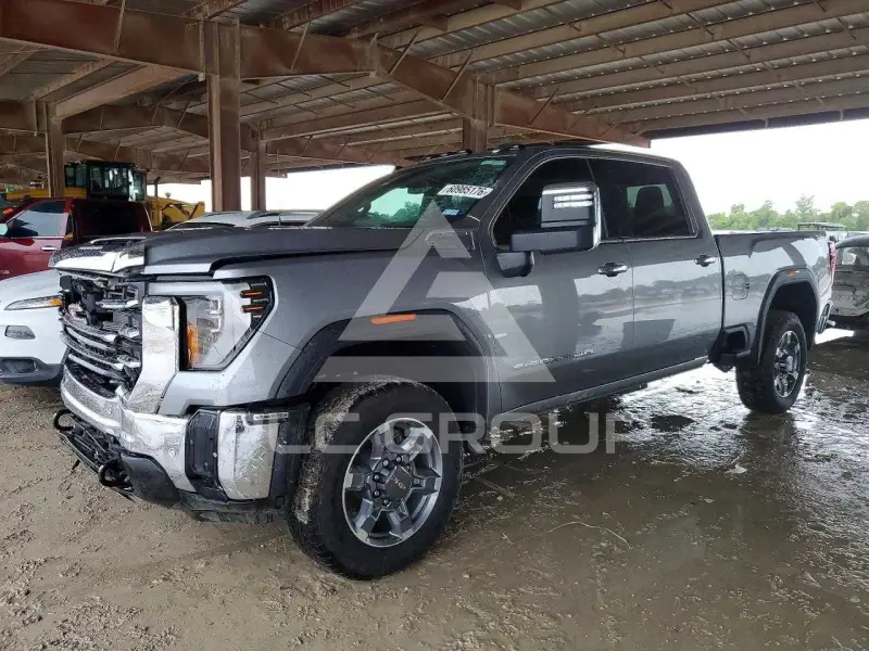 2025 GMC Sierra photo