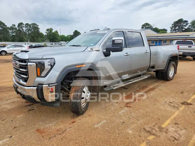 2025 GMC Sierra photo