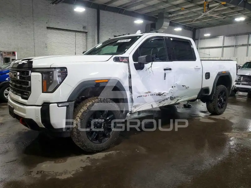 2025 GMC Sierra photo
