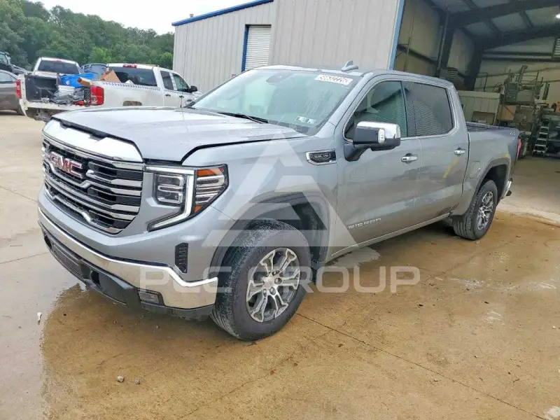 2025 GMC Sierra photo