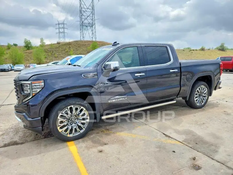 2025 GMC Sierra photo