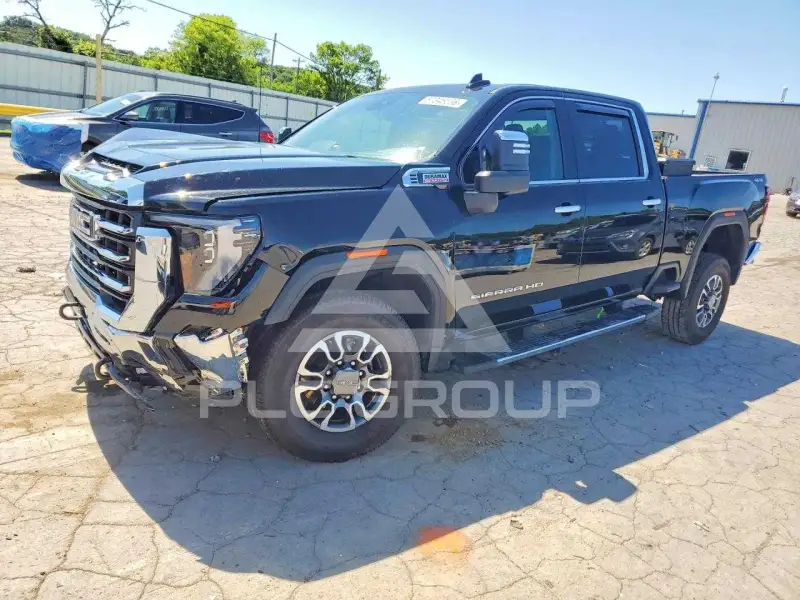 2025 GMC Sierra photo