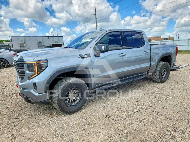 2025 GMC Sierra photo