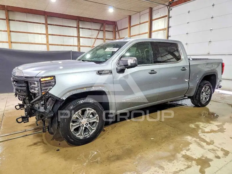 2025 GMC Sierra photo