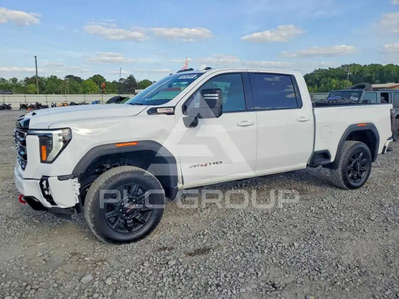 2025 GMC Sierra фото