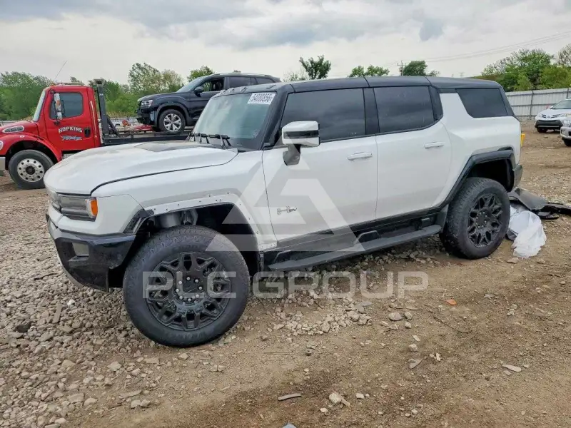 2025 GMC Hummer фото
