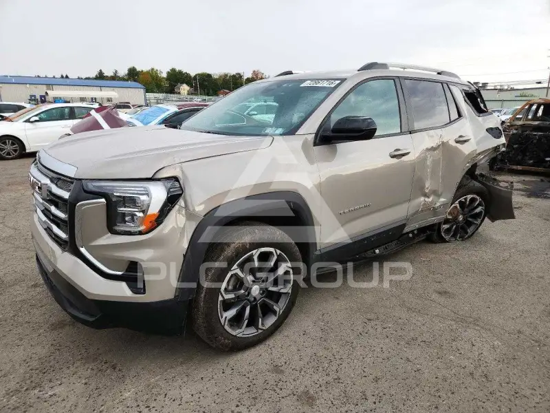 2025 GMC TERRAIN фото