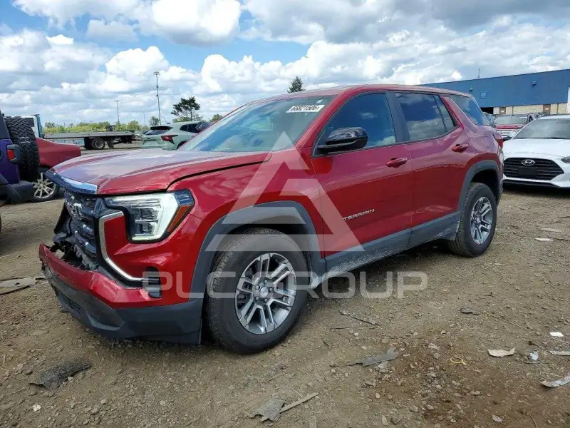 2025 GMC TERRAIN photo