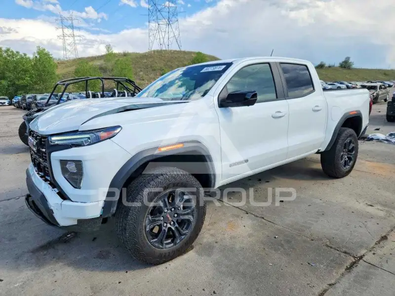 2025 GMC CANYON фото