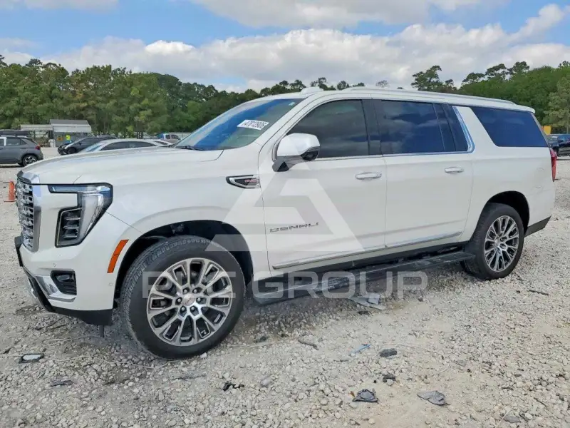 2025 GMC YUKON photo