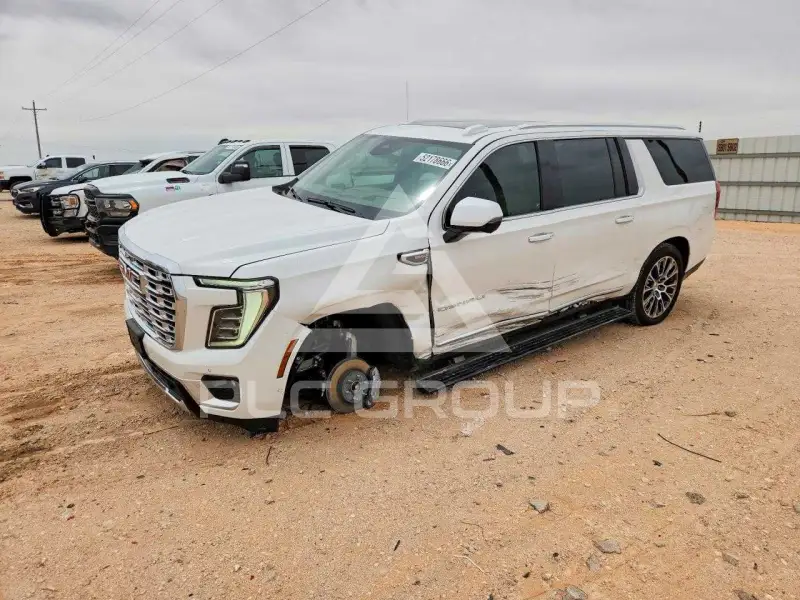 2025 GMC YUKON фото