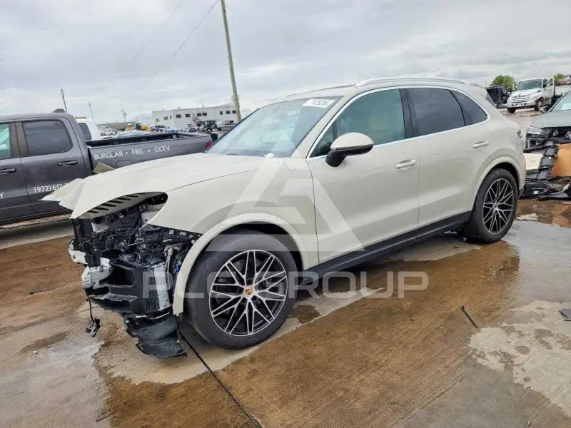 2025 Porsche Cayenne photo